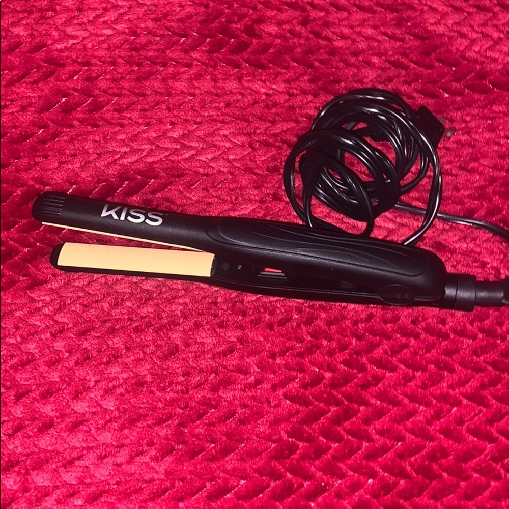 Straightener